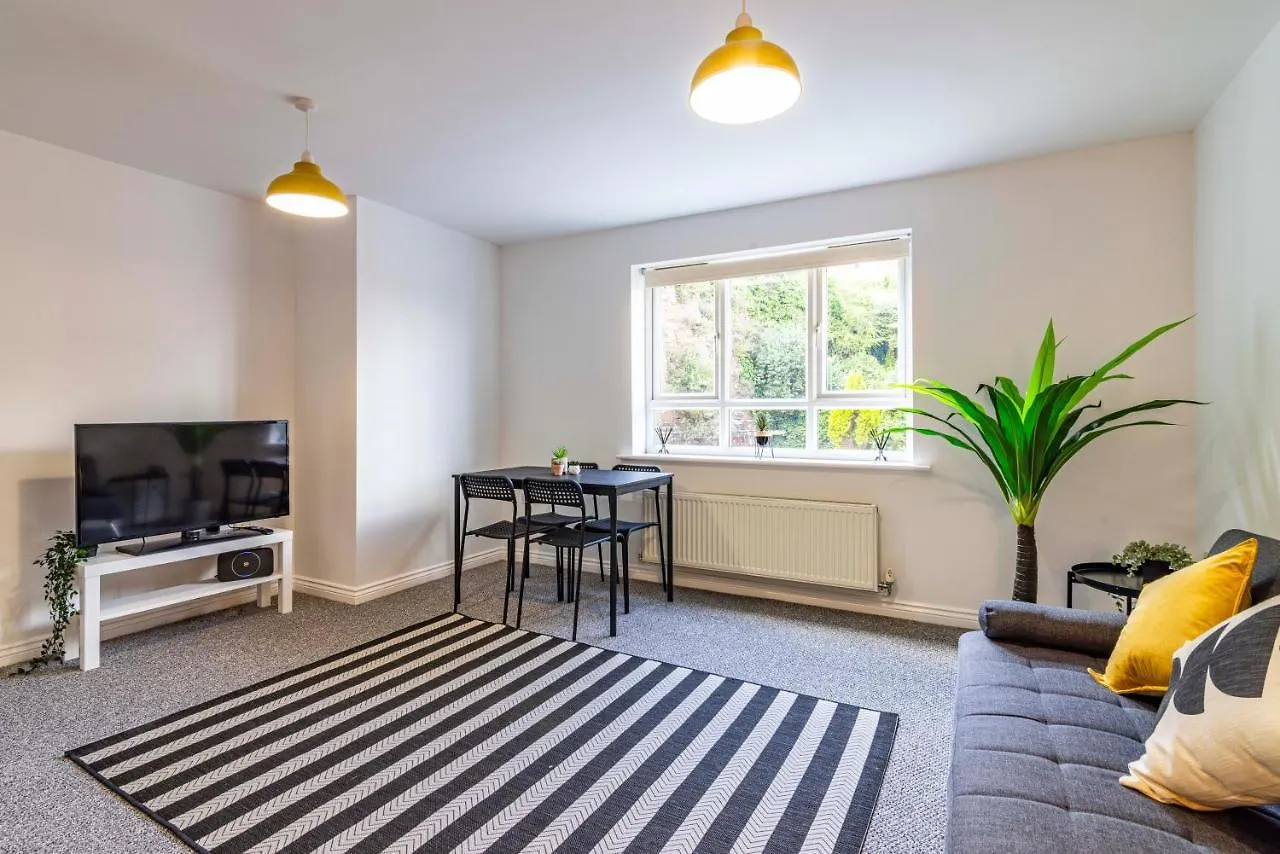 Fantastic Apartment, Short Distance From City Centre, Free Parking Nottingham Apartment